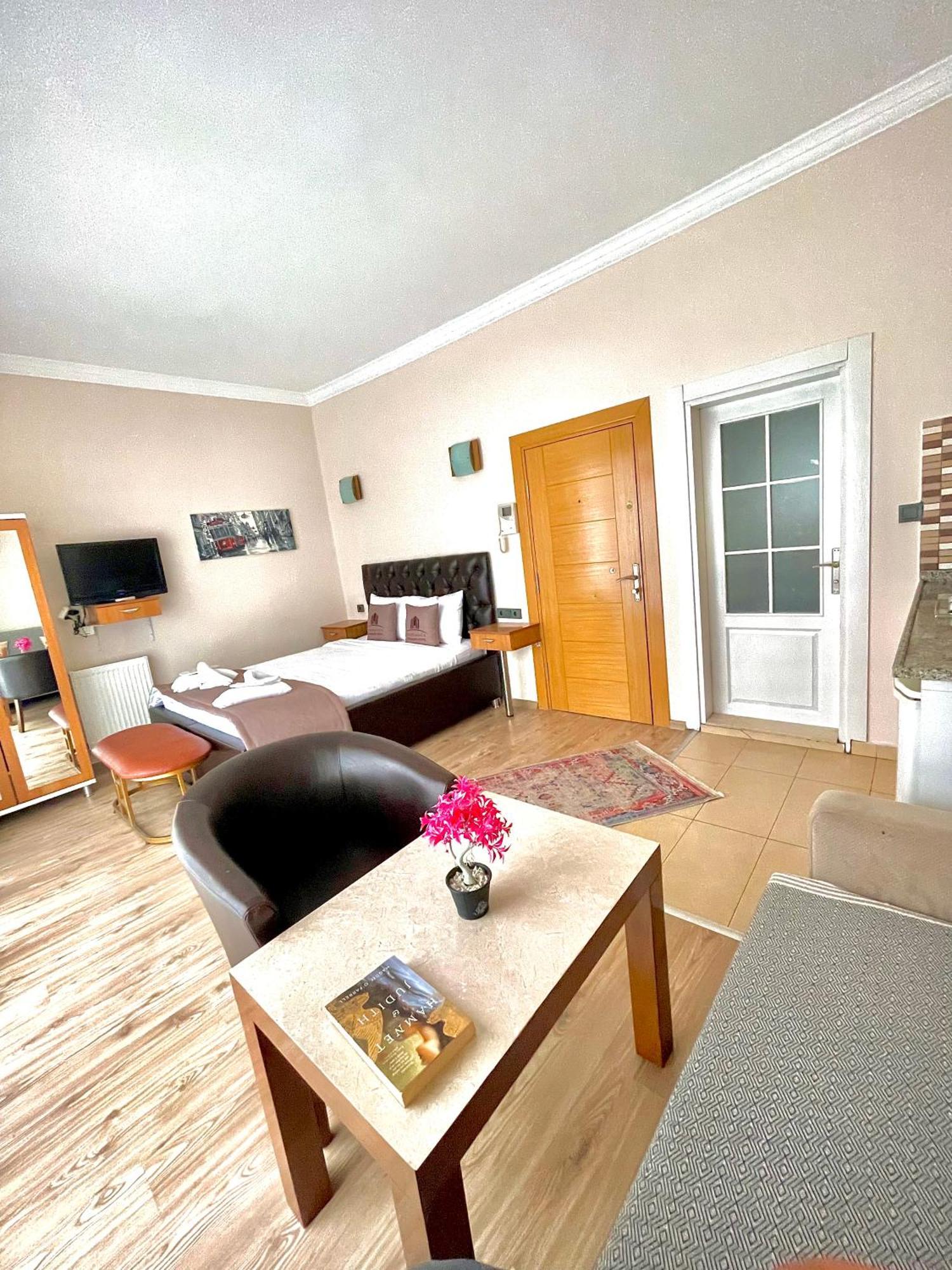 Elegance Aparts Cihangir * Istanbul
